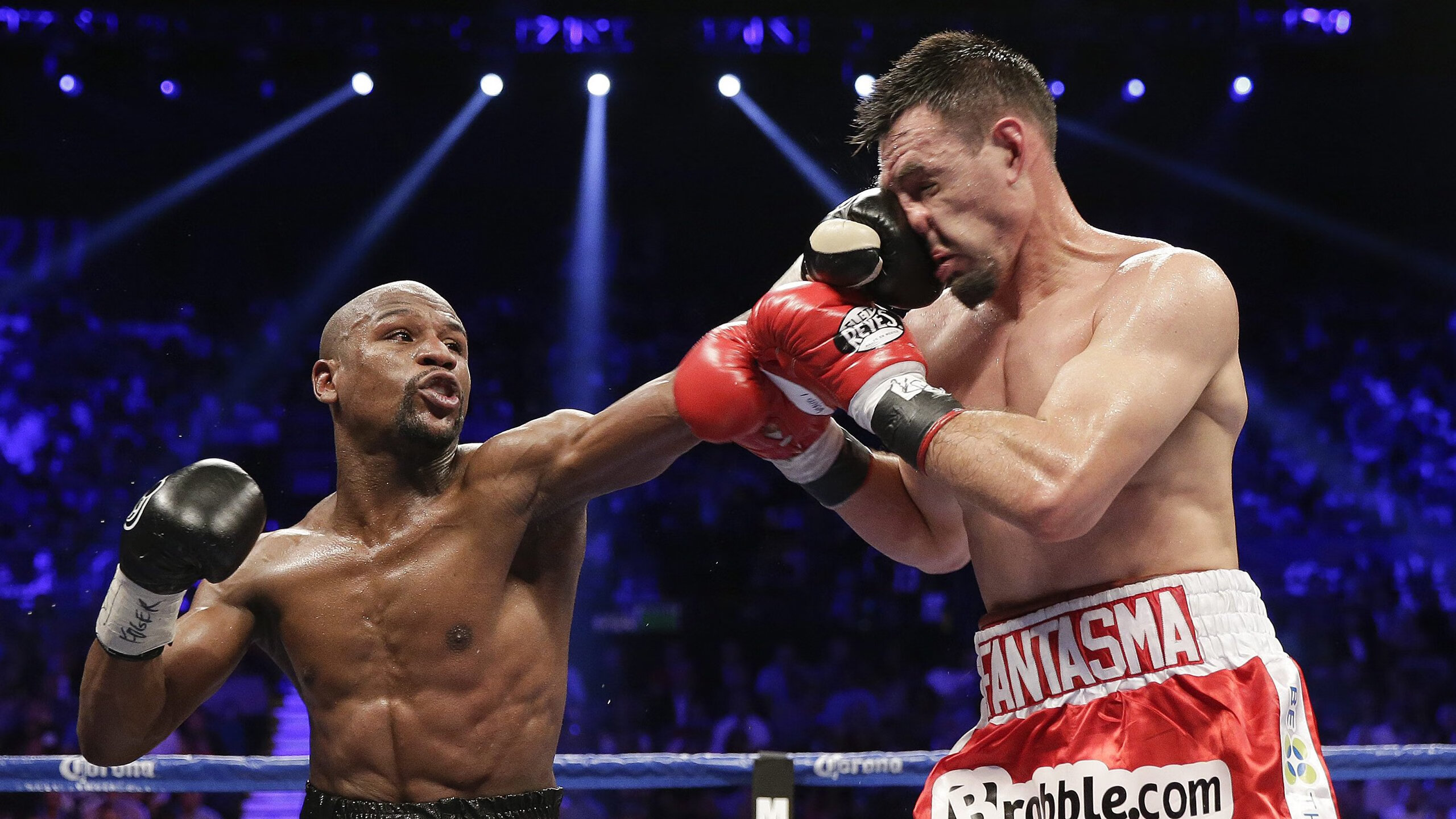 新闻中心发布公众健身月公益课程时间安排，公益健身馆